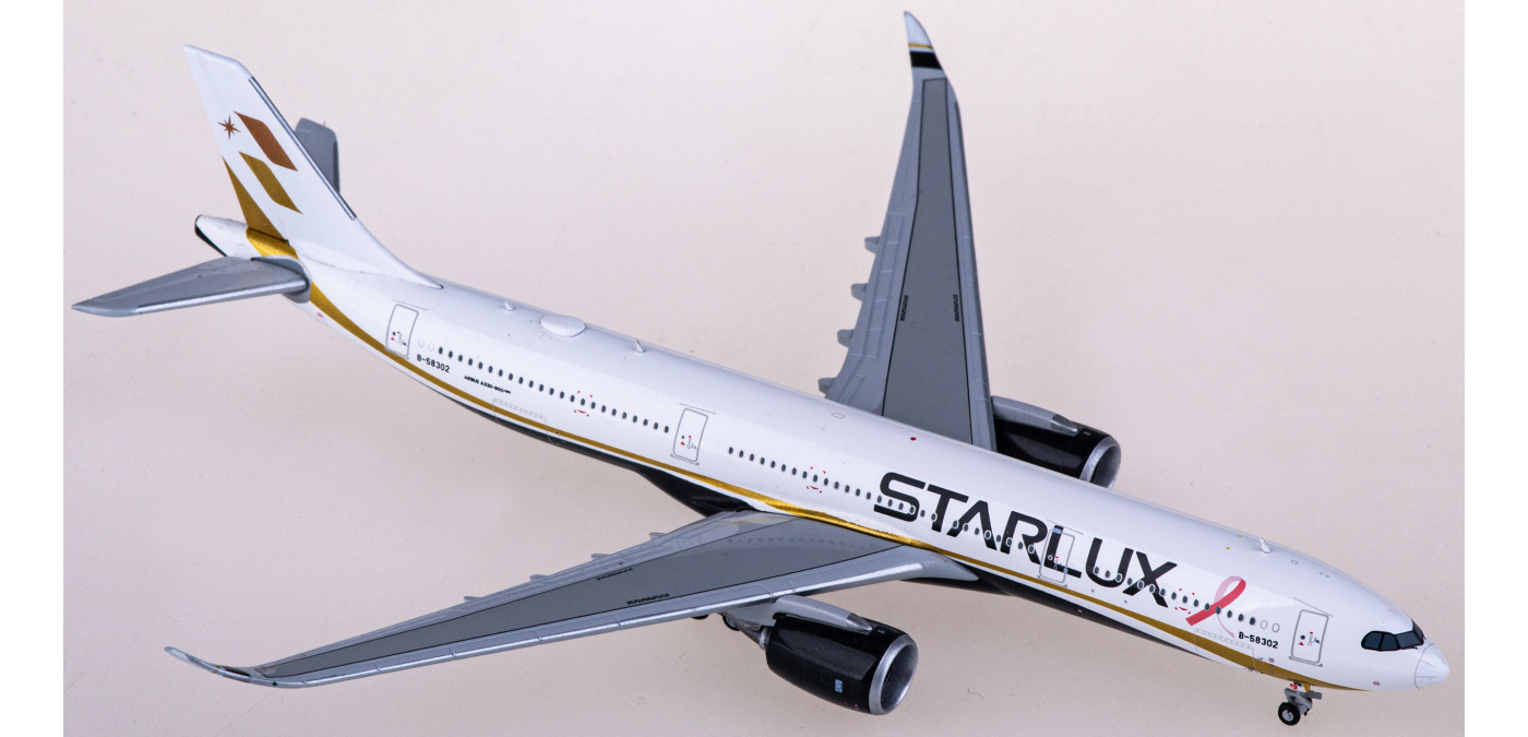 航空機・ヘリコプター STARLUX A330-900neo B-58302 AV400 Starlux Airlines Airbus A330-900neo B-58302 – West