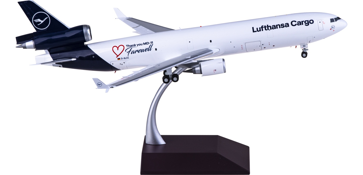 G2DLH1179 Lufthansa 汉莎航空McDonnellDouglas MD-11 D-ALCC