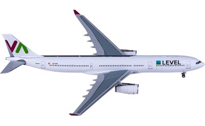 NGmodels 1:400 LEVEL Airbus A330-300 EC-NHM