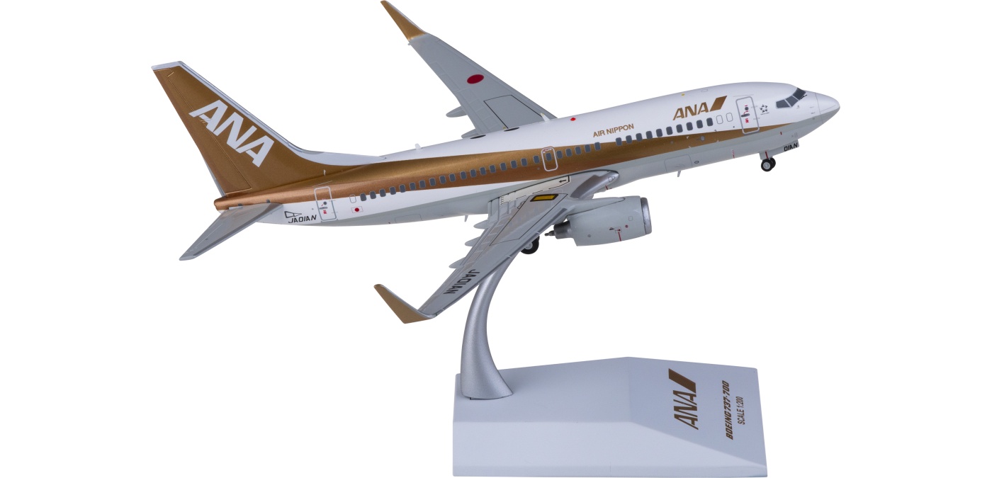 EW2737001 ANA 全日空Boeing 737-700 JA01AN JC Wings 1:200 -飞机模型世界