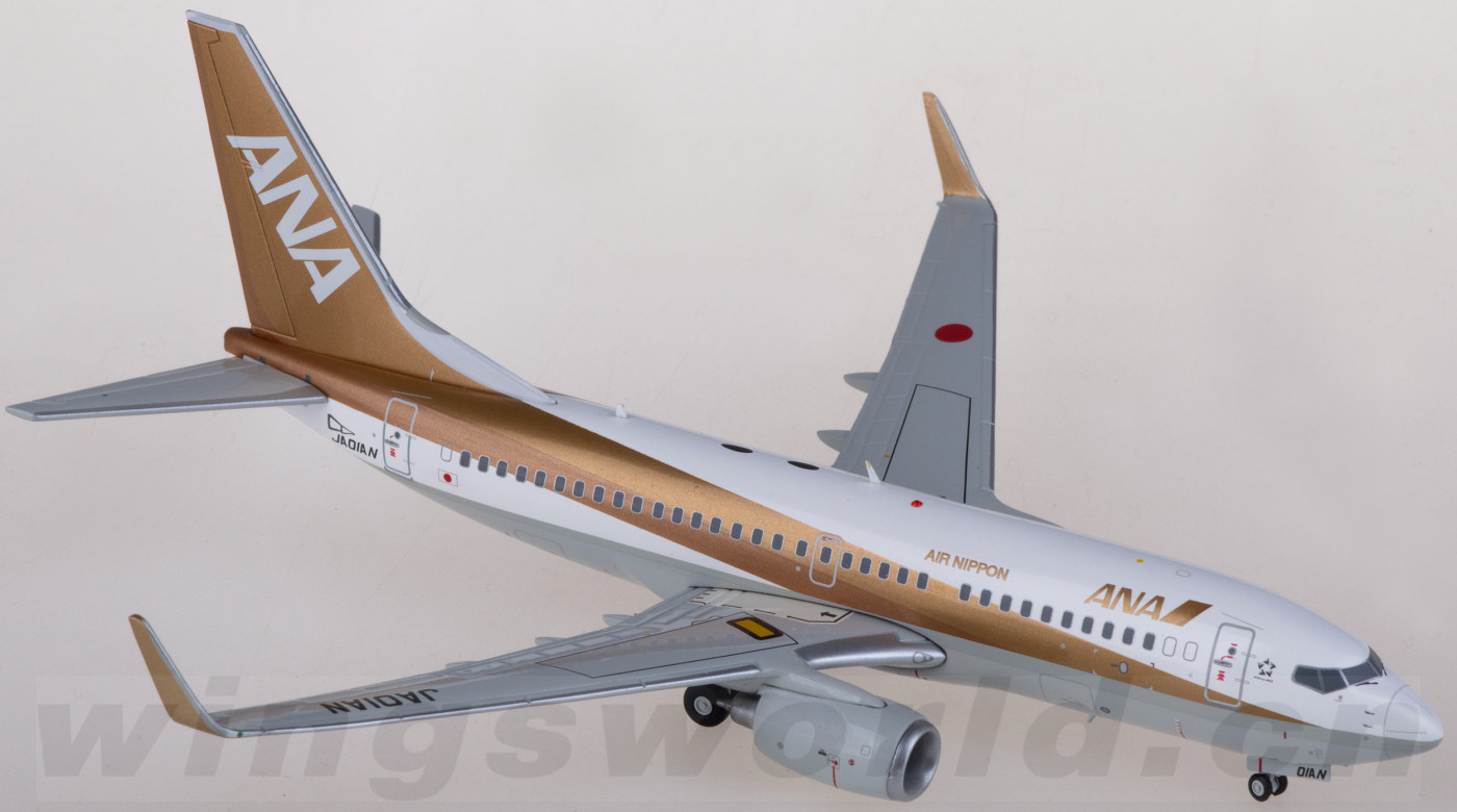 JC Wings 全日空 ANA 1:200 B737-700 JA18AN EW2737001 ANA 全日空Boeing 737-700 JA01AN JC Wings 1:200