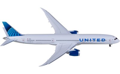 Geminijets 1:400 United Airlines 美国联合航空 Boeing 787-10 N13014 襟翼放下版