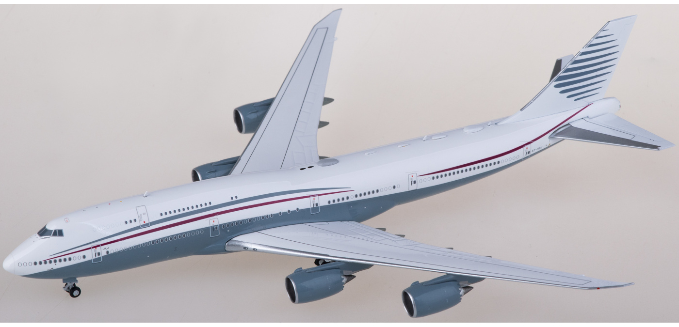 XX40162 Qatar Amiri Flight Boeing 747-8 A7-HBJ JC Wings 1