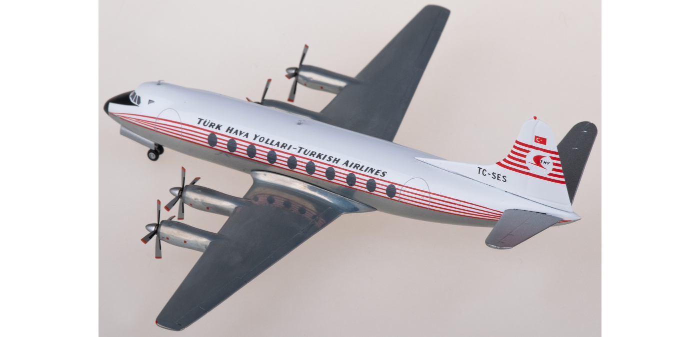 TURKISH AIRLINES 航空機モデル 1/200 スタンド付き TURKISH AIRLINES 航空機モデル 1/200 スタンド付き