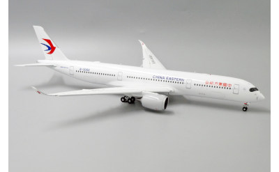China Eastern 中国东方航空 Airbus A350-900XWB B-305X 襟翼放下版