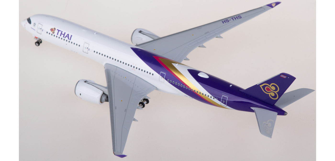 THAI A350-900 タイ航空 エアバス HS-THS 1:400 ph Amazon.co.jp: THAI A350-900 タイ航空 エアバス HS-THS 1:400