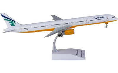 JC Wings 1:200 Transavia Boeing 757-300 D-ABOH