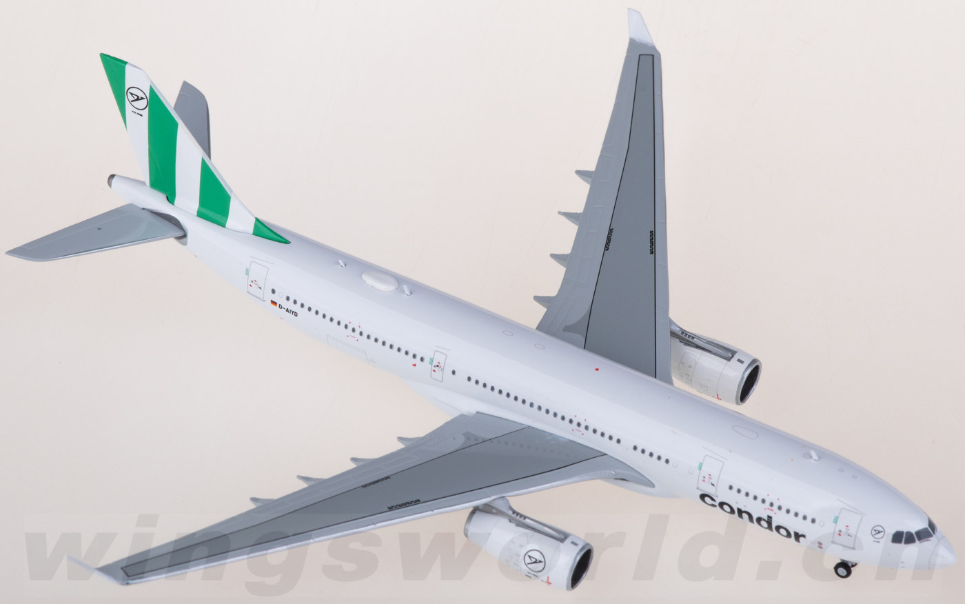 XX40118 Condor 神鹰航空Airbus A330-200 D-AIYD JC Wings 1:400