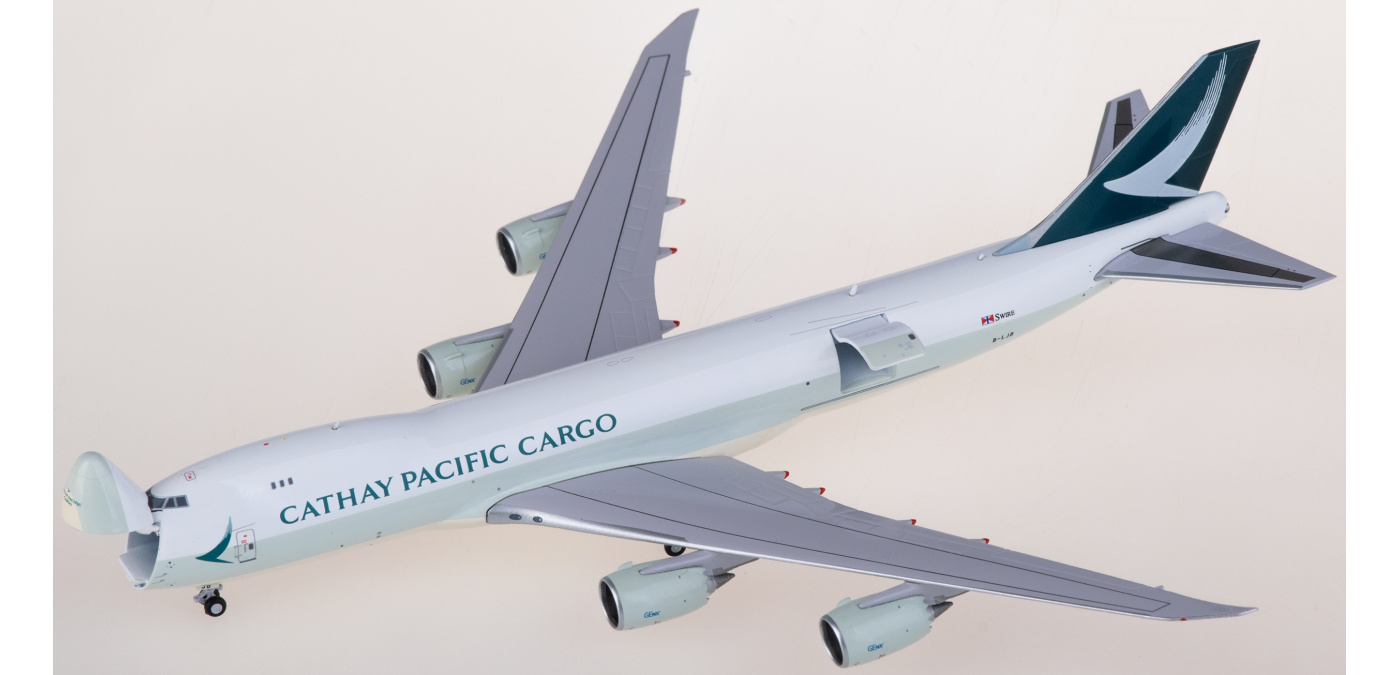 EW4748003 Cathay Pacific Boeing 747-8F B-LJB Cargo JC Wings 1:400