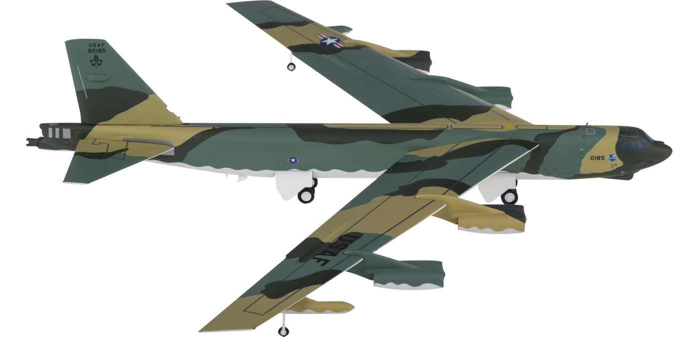 572767 USAF 美国空军Boeing B-52G 58-0185 Herpa 1:200 -飞机模型世界