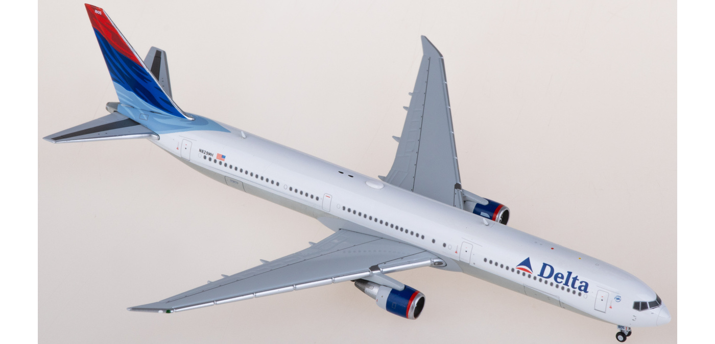 Gemini 1/400 767-300 デルタ航空 Delta GJDAL2104 GEMINI JETS Delta Air Lines / デルタ航空 B767