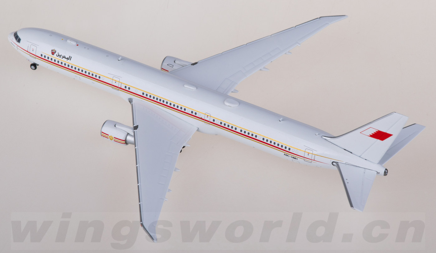 LH4365 Bahrain Royal Flight Boeing 767-400ER A9C-HMH JC Wings 1