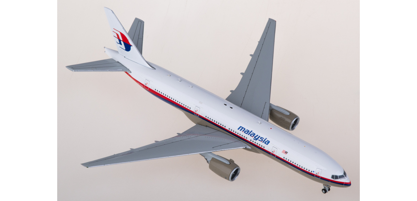 BBOX4010 Malaysia Airlines Boeing 777-200ER 9M-MRO JC Wings 1:400