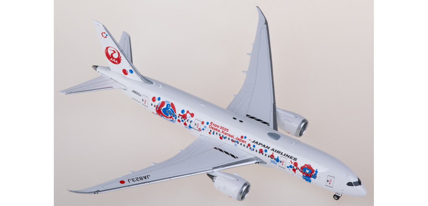 PH04603 Japan Airlines 日本航空Boeing 787-8 JA823J Phoenix 1