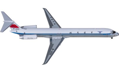 JC Wings 1:400 CAAC McDonnell Douglas MD-82 B-2102