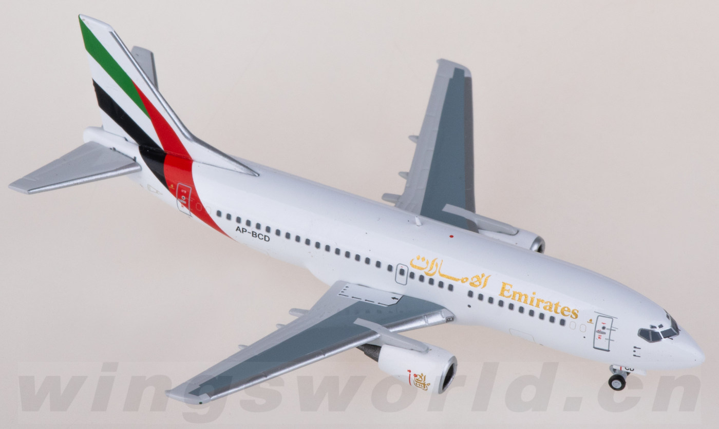 SC003 Emirates 阿联酋航空Boeing 737-300 AP-BCD C Model 1:400 -飞机模型世界