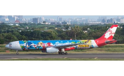 AirAsia 亚洲航空 Airbus A330-300 9M-XXU