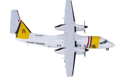 航空機・ヘリコプター JC Wings 1:200 DCCG DHC 8-100 PH-CGA JC Wings 1:200 DCCG DHC 8-100 PH-CGA - メルカリ