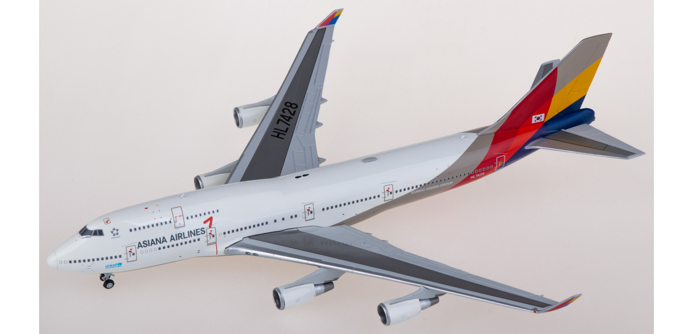 XX40221 Asiana 韩亚航空Boeing 747-400 HL7428 JC Wings 1:400 -飞机