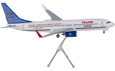 Geminijets 1:200 Boeing 737-800W N917XA Trump-Vance Campaign