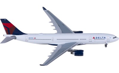 XX20254 Malaysia Airlines 马来西亚航空Boeing 737-500 9M-MFH