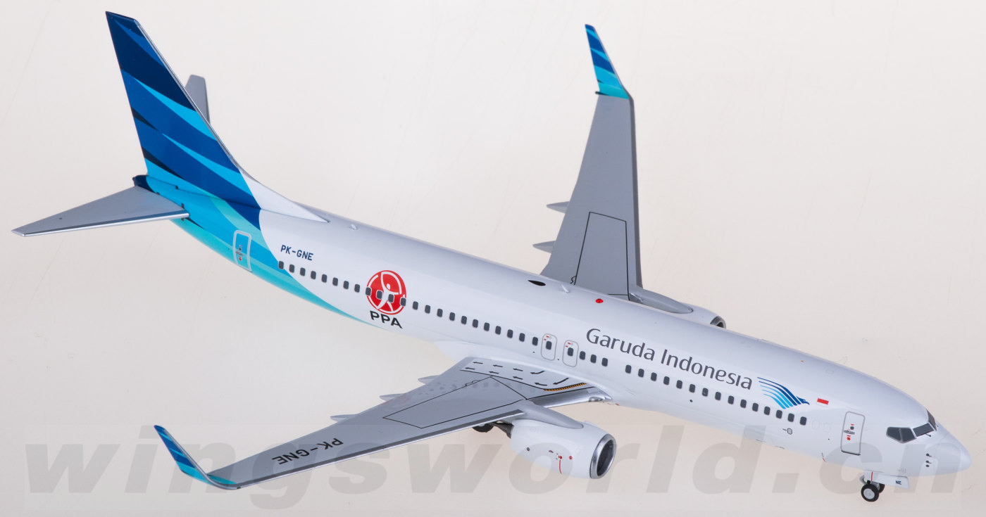 NG08023 Garuda Indonesia 印度尼西亚鹰航Boeing 737-800 PK-GNE
