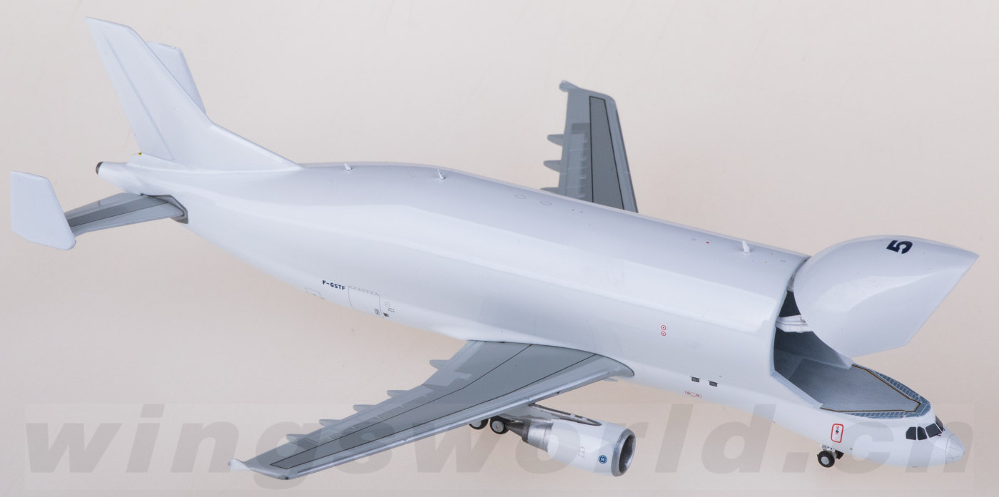 LH4382C Airbus A300-600ST Beluga F-GSTF 开门货机JC Wings 1