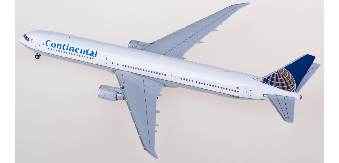 BOEING 767-400 continental　1/200 JC Wings Continental Boeing 767-400ER N66051 LH4370