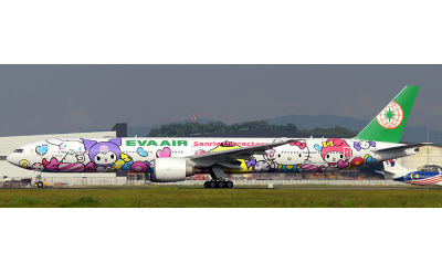EVA Air 长荣航空 Boeing 777-300ER B-16740