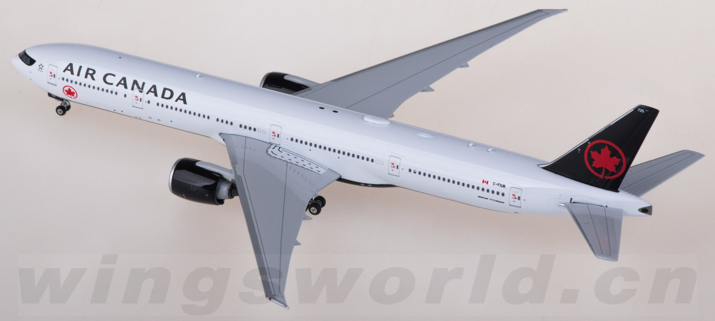 PH04618 Air Canada 加拿大航空Boeing 777-300ER C-FIUR Phoenix