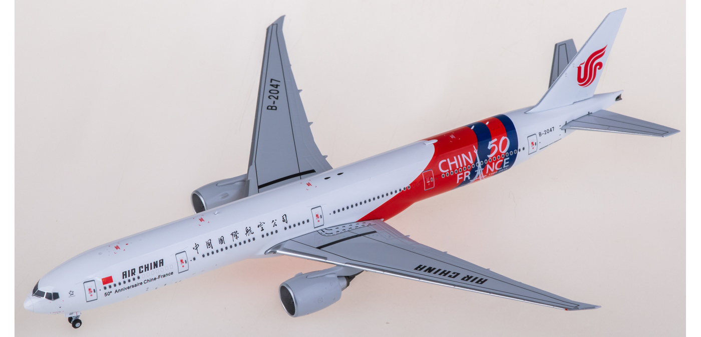 中國貨運航空　B777-200　旅客機大型模型 中國貨運航空 B777-200 旅客機大型模型 中華航空大藍鯨彩繪機China