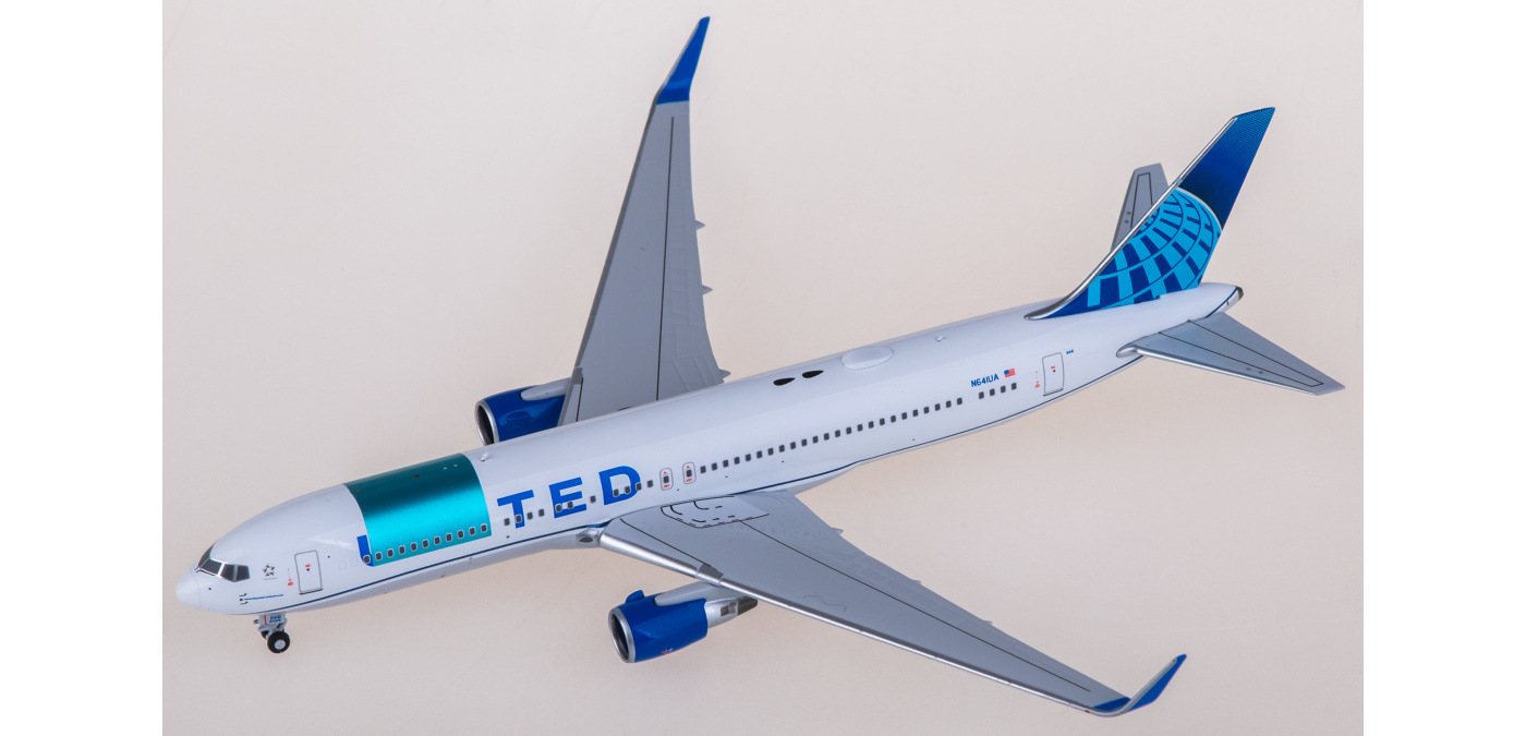 航空機・ヘリコプター 1/400 United Airlines 777-300ER NGModel NG17007 United Airlines 美国联合航空Boeing 767-300ER N641UA
