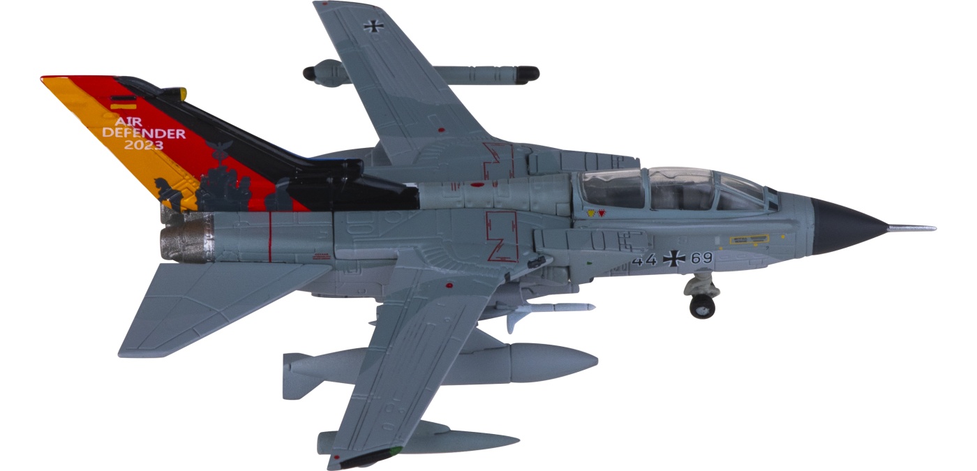 573085 Luftwaffe 德国联邦国防军空军Panavia Tornado IDS 44+69