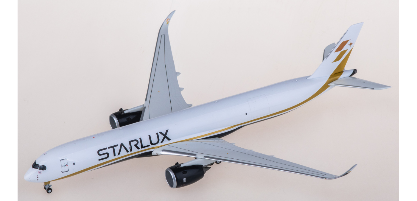 STARLUX AIRBUS A350-900 模型 JC Wings 1:200 Airbus A350-900 Starlux
