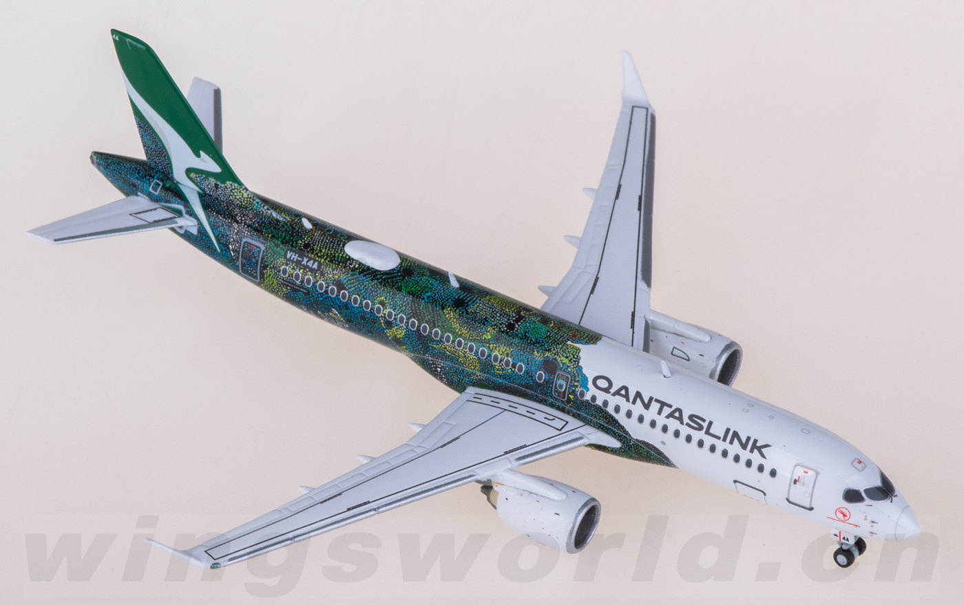 GeminiJets 1:400 カンタス航空 A220-300 VH-X4A GEMINI QANTASLINK A220-300 1/400 REG#VH-X4B