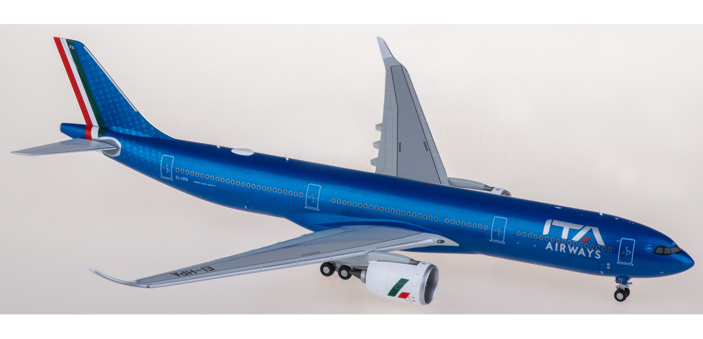 ITAエアウェイズ A330-900 EI-HPA 1/200 ITAエアウェイズ A330-900 EI-HPA 1/200 - メルカリ