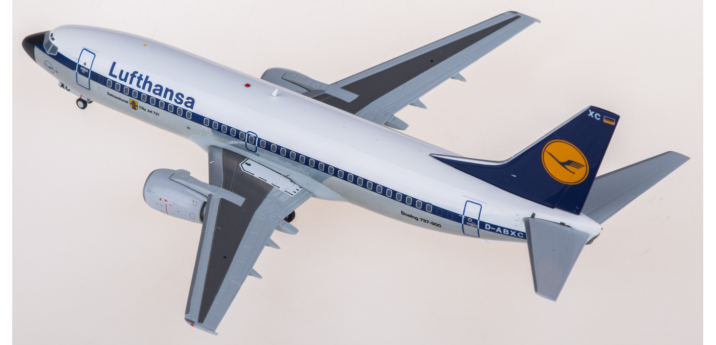 EW2733002 Lufthansa Boeing 737-300 D-ABXC JC Wings 1:200 -飞机模型世界