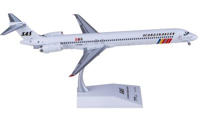 JC Wings 1:200 SAS McDonnell Douglas MD-90 LN-ROA