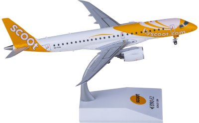 Amazon.com: JC Wings JAL J-AIR EMBRAER 190 JA254J 1/200