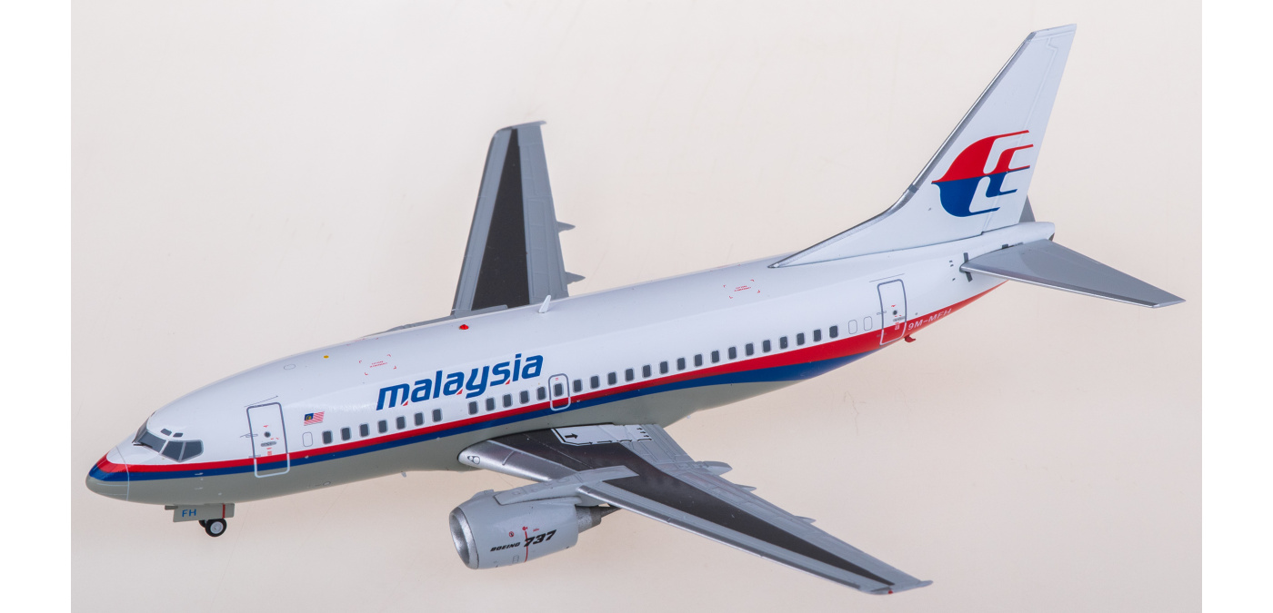 JC Wings 1:200 マレーシア航空 B737-500 9M-MFH JC Wings 1:200 マレーシア航空 B737-500 9M-MFH
