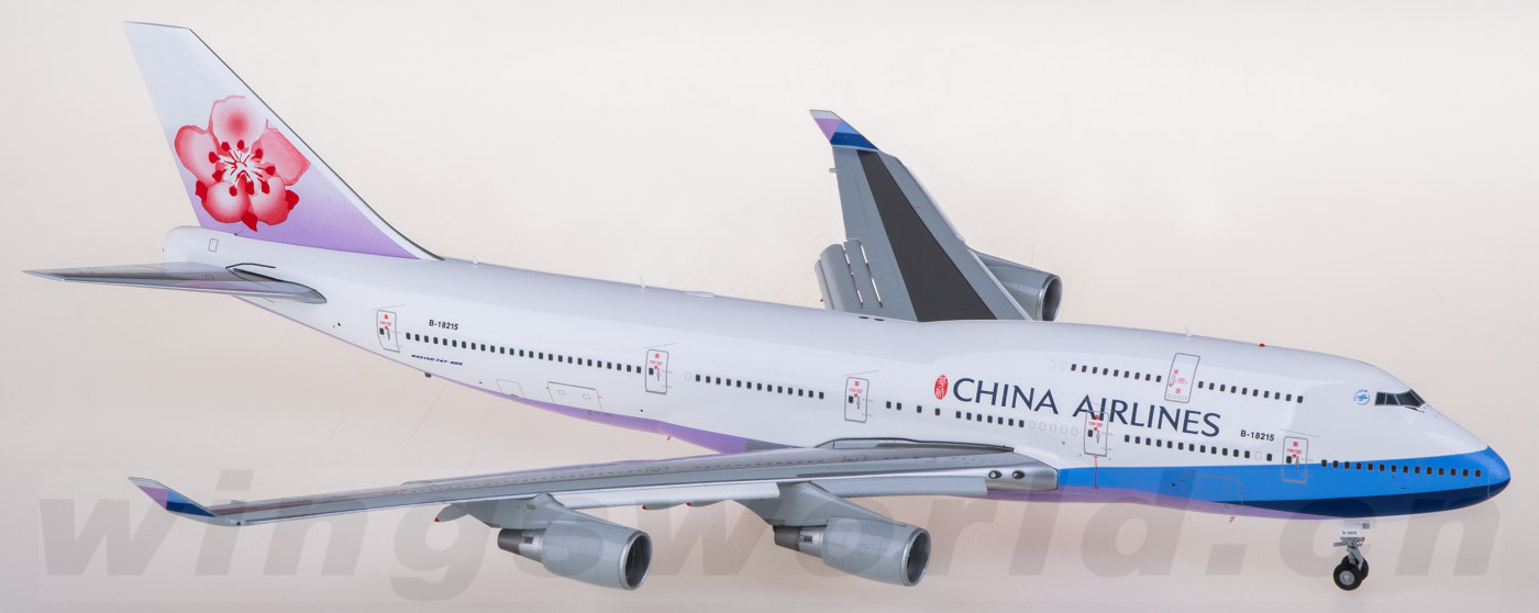XX20092A China Airlines 中华航空Boeing 747-400 B-18215 襟翼