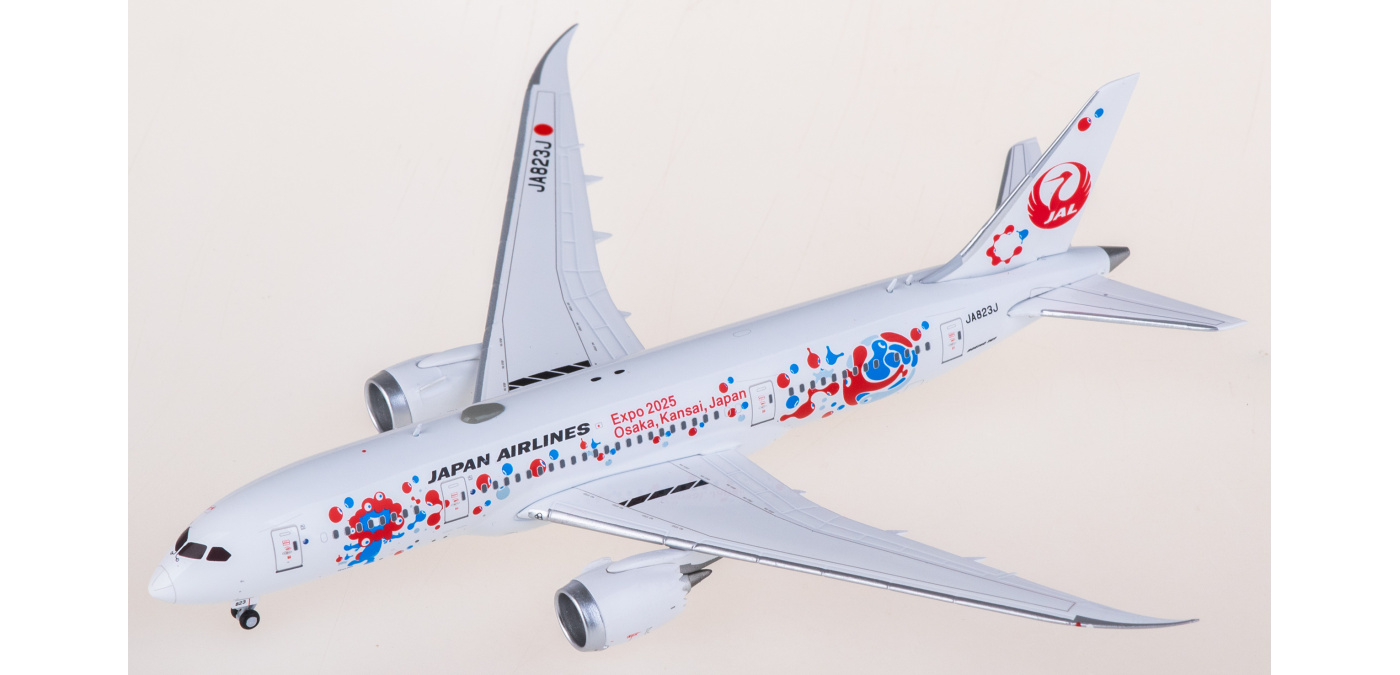 SA4050 Japan Airlines 日本航空Boeing 787-8 Dreamliner JA823J
