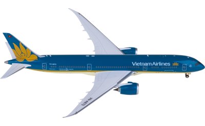 PH04643 Japan Airlines 日本航空Boeing 737-800 JA317J Phoenix 1:400