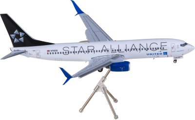 Geminijets 1:200 United Airlines Boeing 737-800W N76516 Star Alliance Flaps Down