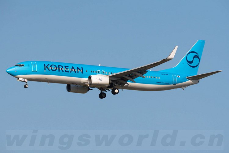 PH04654 Korean Air 大韩航空Boeing 737-900 HL8248 Phoenix 1