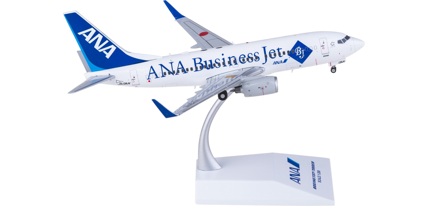EW2737004 ANA 全日空Boeing 737-700ER JA13AN JC Wings 1:200 -飞机