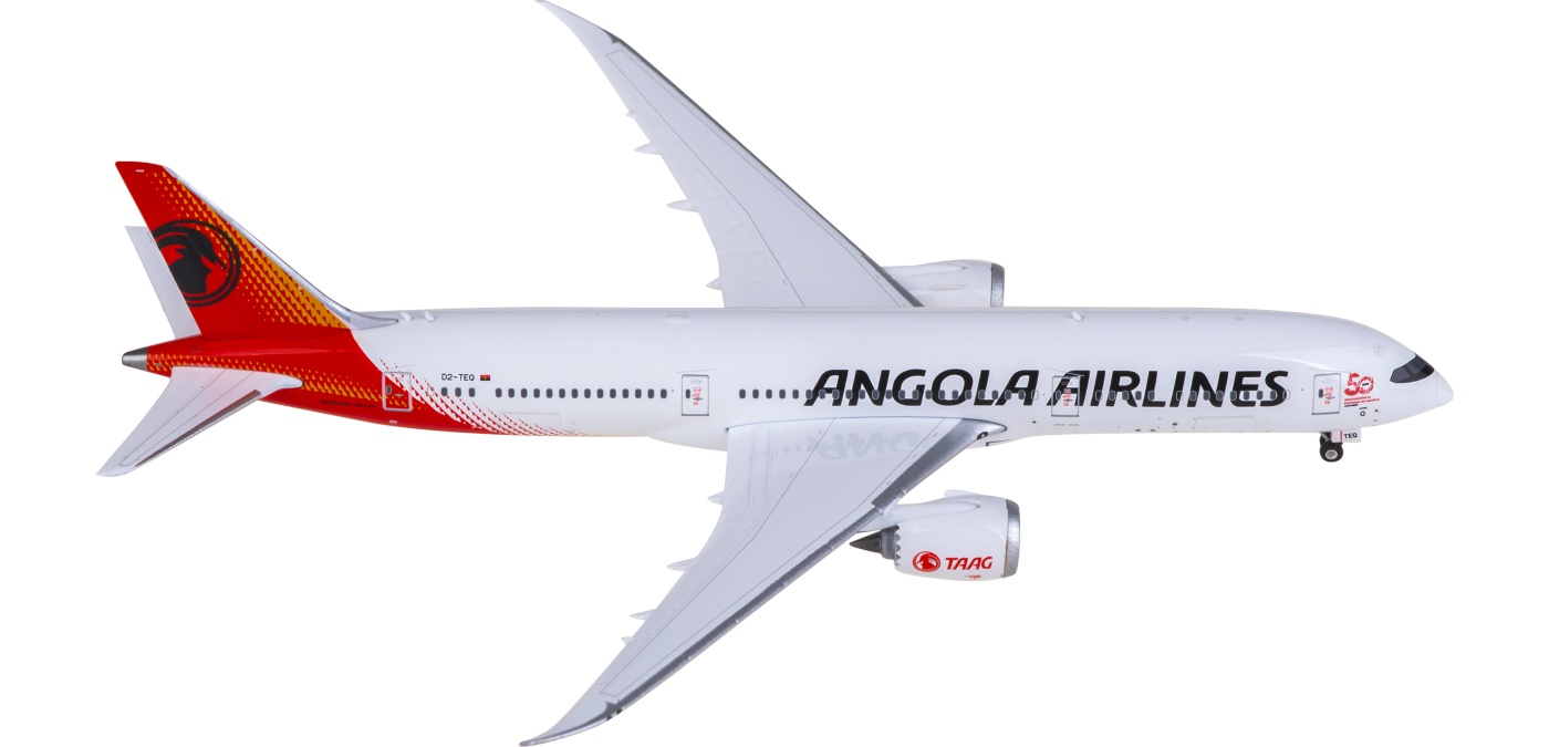 PH11992 TAAG Angola Airlines Boeing 787-9 D2-TEQ Phoenix 1:400