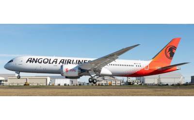 AAG Angola Airlines 安哥拉航空 Boeing 787-9 Dreamliner D2-TEQ 襟翼放下版