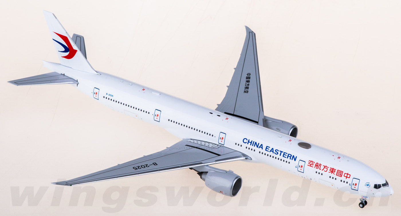 NG73077 China Eastern 中国东方航空Boeing 777-300ER B-2025
