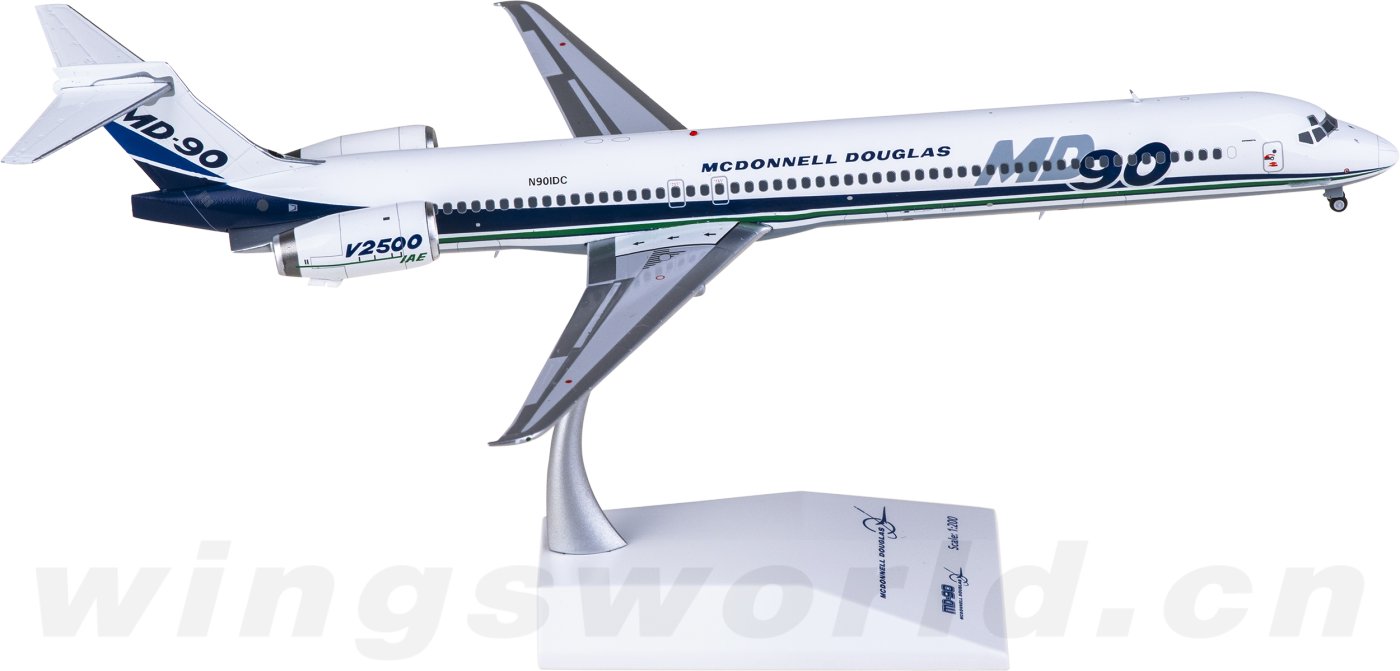 LH2501 McDonnell Douglas MD-90 N901DC JC Wings 1:200 -飞机模型世界